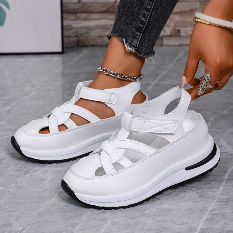 AERIS – CUT-OUT FLATFORMS