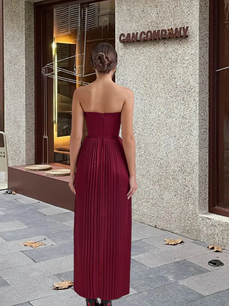 TOWNLUXA – STRAPLESS A-LINE PLEATED MAXI DRESS